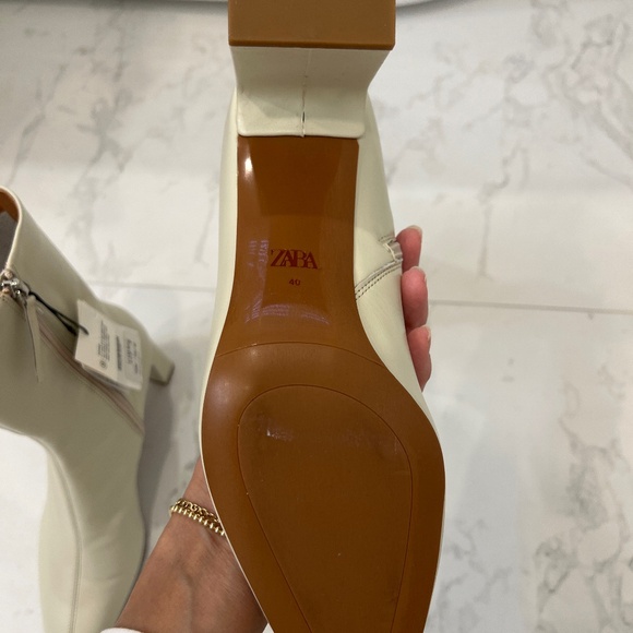 Leather boots - cream - Picture 7 of 16